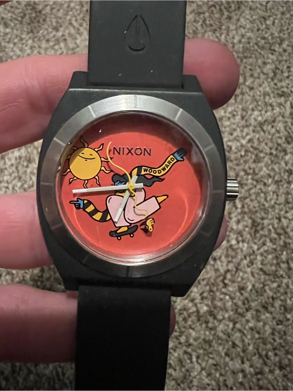 Nixon Time Teller Watch with Hannah Eddy x Woodward collaboration - Picture 2 of 5